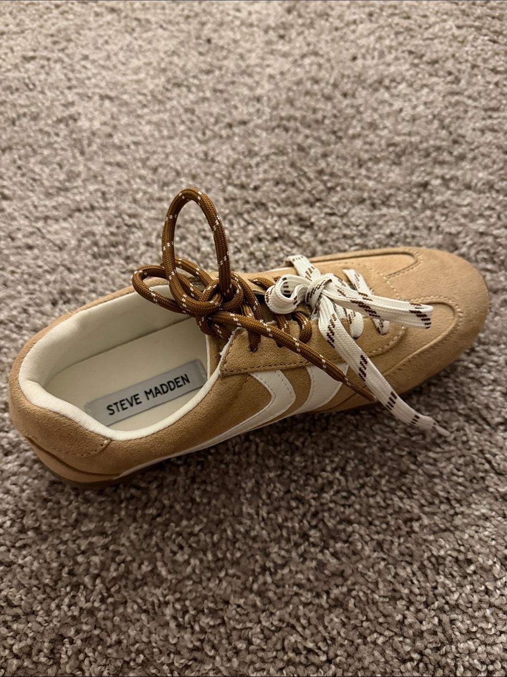Steve Madden Tan Suede Sneaker with White Stripes dupe miumiuxnewbalance